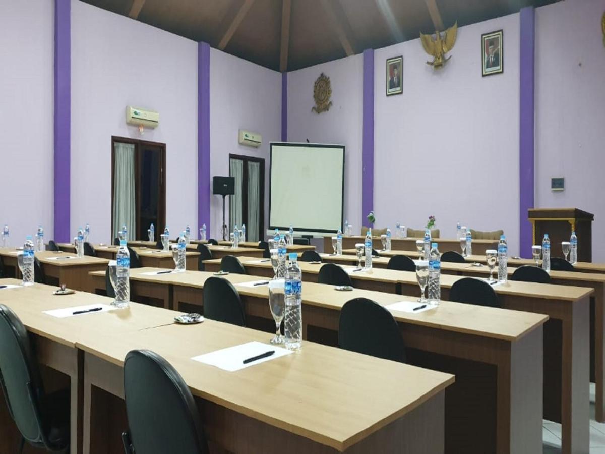 Hotel Signature Mandala Kencana Cianjur Exteriér fotografie