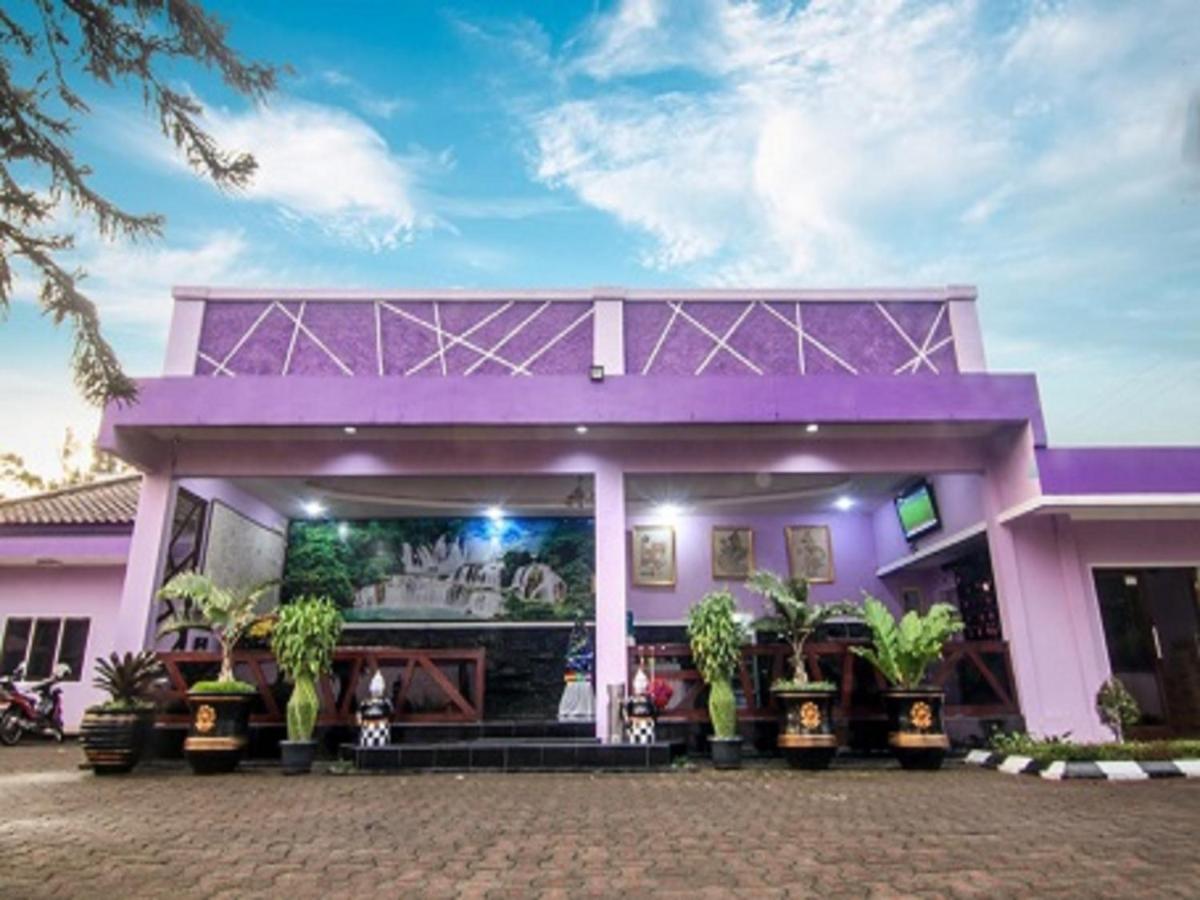 Hotel Signature Mandala Kencana Cianjur Exteriér fotografie