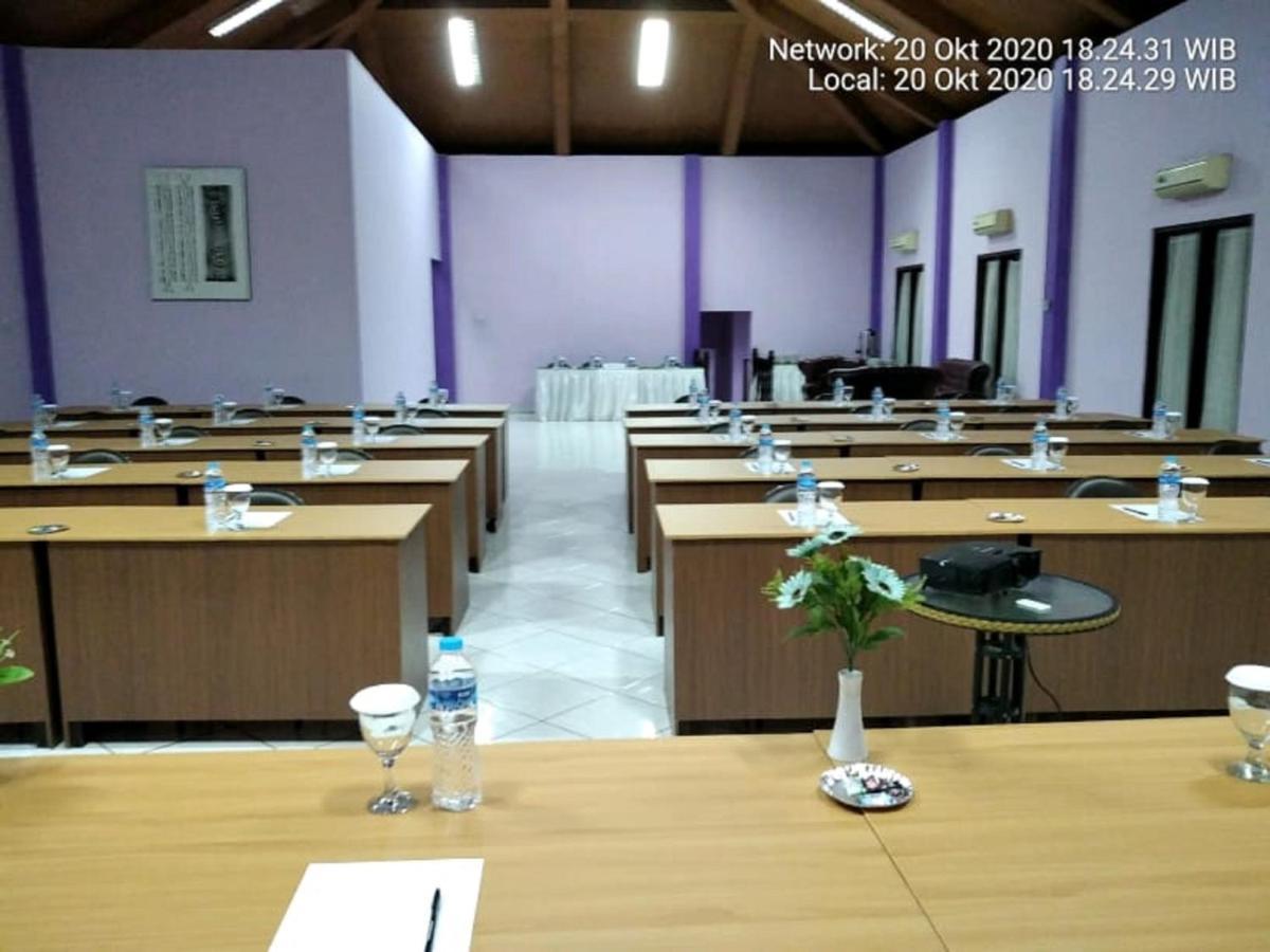 Hotel Signature Mandala Kencana Cianjur Exteriér fotografie