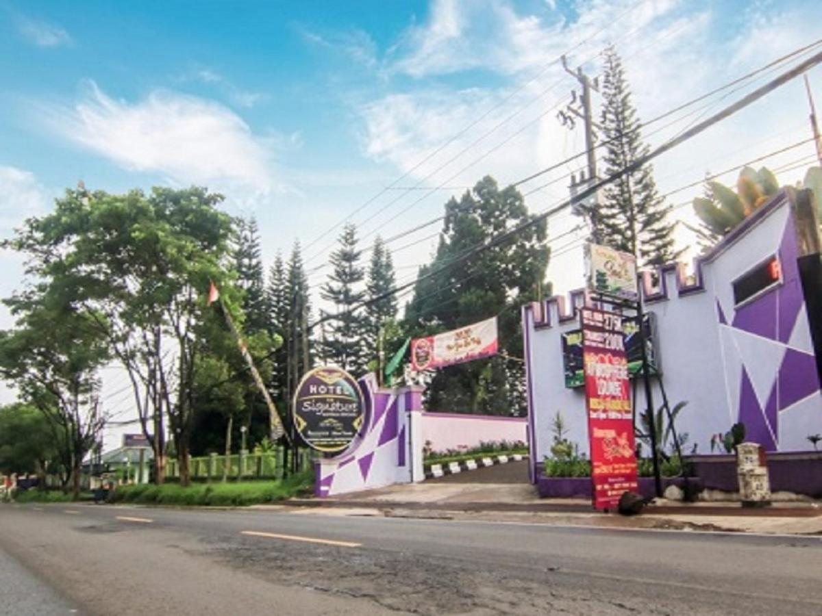 Hotel Signature Mandala Kencana Cianjur Exteriér fotografie